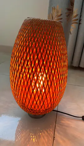 Woven Bamboo Table Lamp