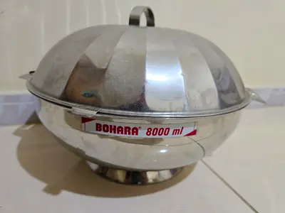 BOHARA 8000ml Stainless Steel Cooking Pot with Lid - Good Condition