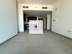 Specious luxury apartment for rent