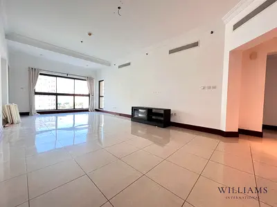 RARE LAYOUT | PARK VIEW | PARTIAL SEA VIEW