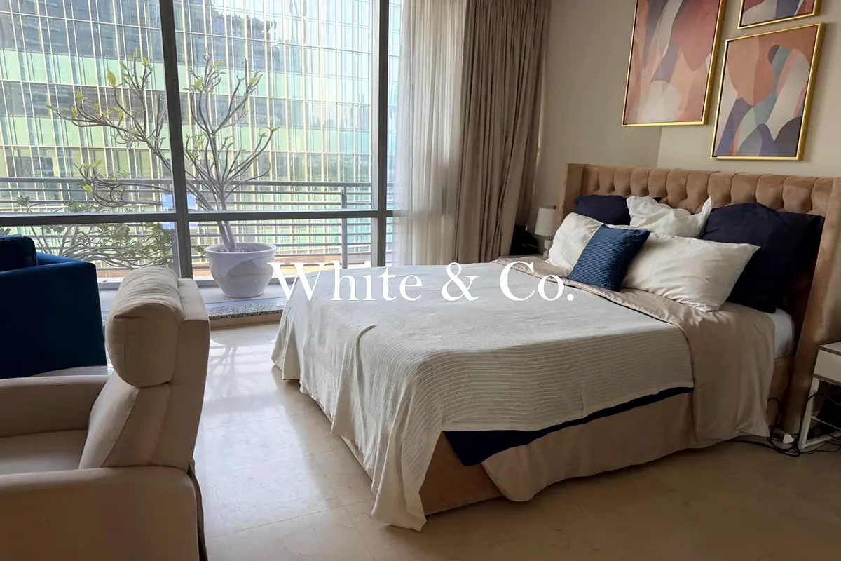 Large Studio | Balcony | Fully furnished