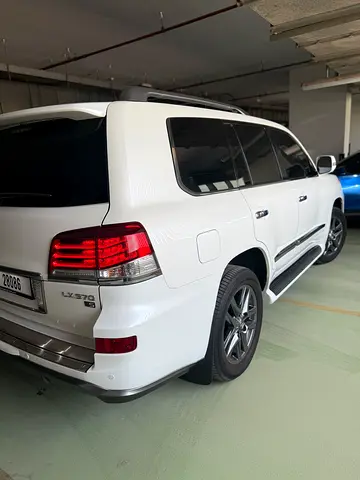 2015 Lexus LX-SERIES 照片 5