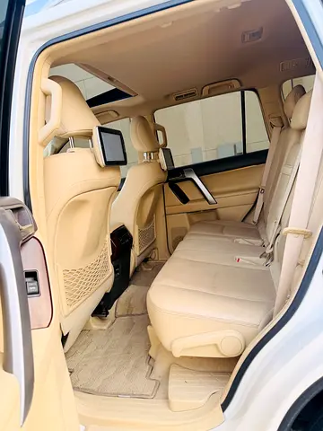 2017 Toyota PRADO — фото 9