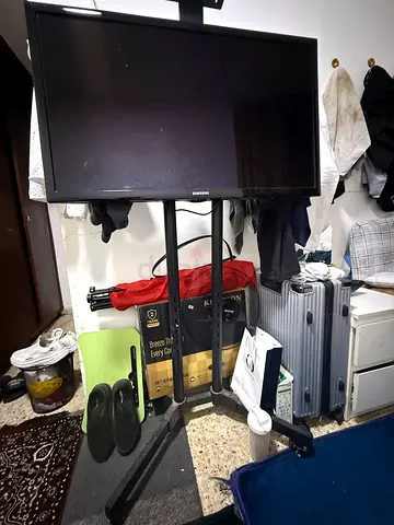Samsung 42-inch LED TV on floor stand - good working condition