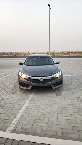 صورة 8 لـ 2016 Honda CIVIC