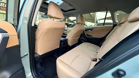 2024 Toyota RAV 4 照片 15