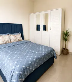 Private Room for Rent | Bills & Wi-Fi Included | Pool & Gym | Families & Ladies Only
