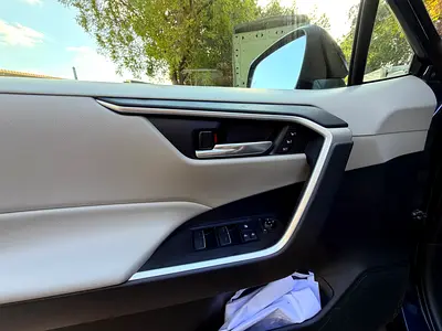 2025 Toyota RAV 4 照片 14