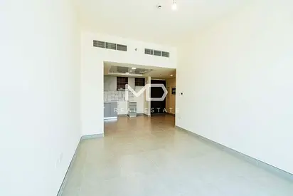 Vacant | Corner | Garden View | Free Maintenance