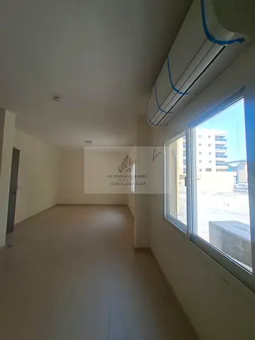 🏡✨ للإيجار السنوي | غرفتين وصالة – المجاز 2، الشارقة ✨ 🔥 أول ساكن | بناية جديدة | سعر مميز | دفعات مرنة 📍 الموقع: المجاز 2 – الشارقة