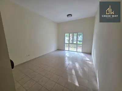 Vacant Studio for sale discovery garden
