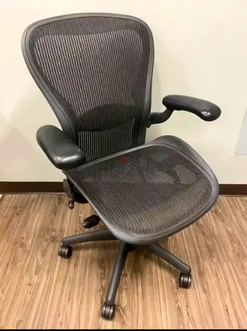 Free Delivery Ergonomic Mesh Herman Miller Office Chair - Adjustable, Good Condition