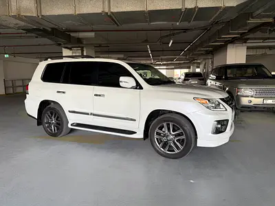 2015 Lexus LX-SERIES 照片 3