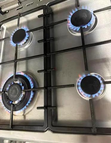 Stainless Steel 4-Burner Gas Hob - Good Working Condition