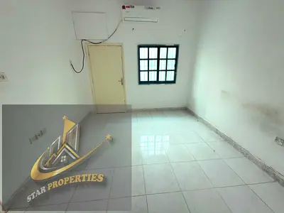 NO DEPOSIT CHEAPER PRICE TODAY OFFER 1 BHK 22 K 4 CHQS BALCONY FAMILY BUILDING NEAR MAIN ROAD
