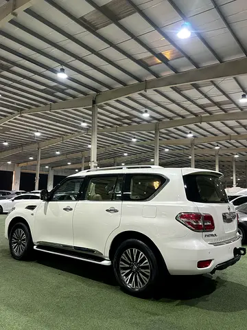 2014 Nissan PATROL 照片 6
