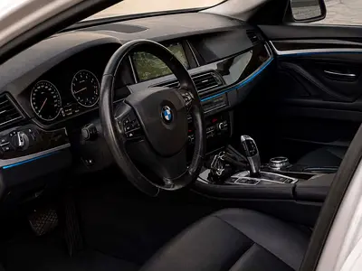 صورة مصغرة 11 لـ 2015 BMW 5-SERIES