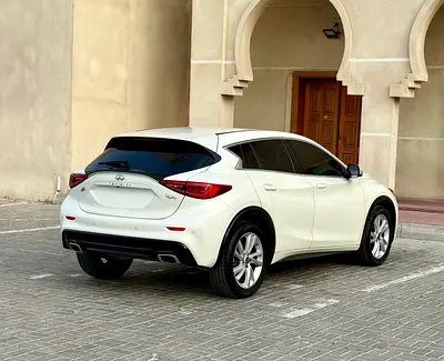 2019 Infiniti Q30 照片 6