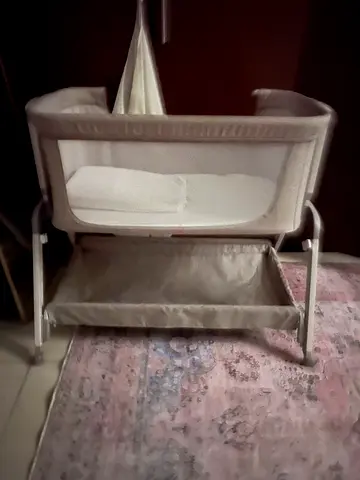 Giggles bed for baby attachable to big bed