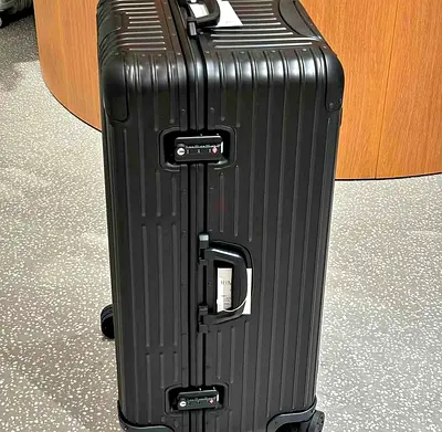 Aluminum black trunk