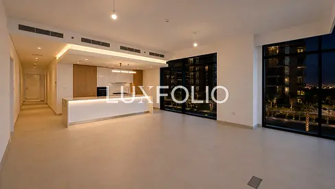 Corner Unit | Pool View | Spacious Layout