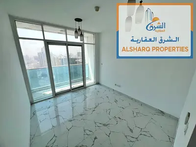 Oasis Towers - Master bedroom, 3 bathrooms, separate living room, storage, free gym, free swimming