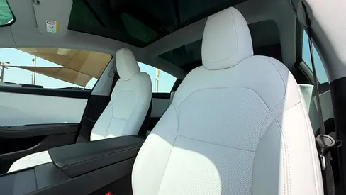 صورة مصغرة 7 لـ 2024 Tesla MODEL 3