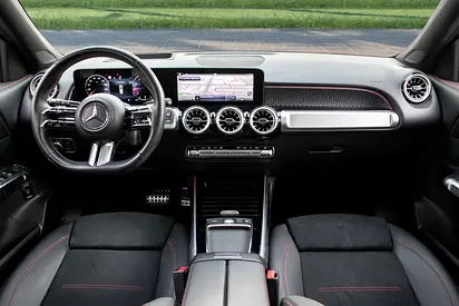 2025 Mercedes-BENZ GLB 照片 8