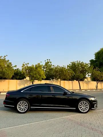 صورة 3 لـ 2021 AUDI A8
