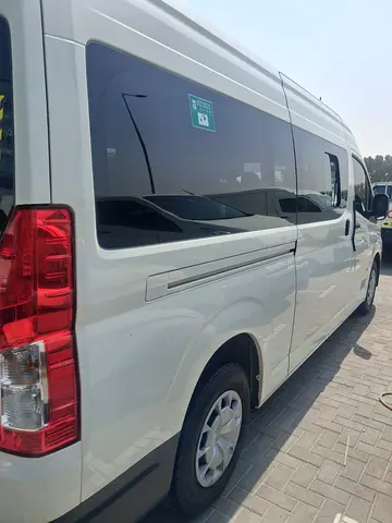 2023 Toyota HIACE — фото 8