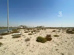 Huge Plot | Single Row | Prime Location