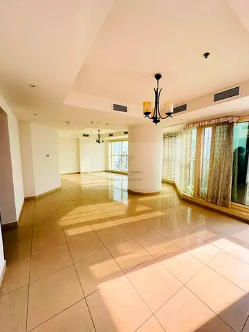 4 bedrooms Free air conditioning Free parking 🏋️‍♂️ Gym and a living room with a stunning view Balcony Built-in wardrobes Storage room with a stunnin