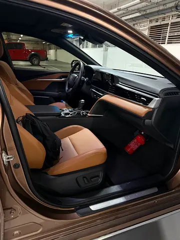 Toyota Camry GLE, миниатюра 4