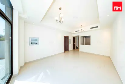 Vacant | Prime Location | Huge Balcony | Spacious