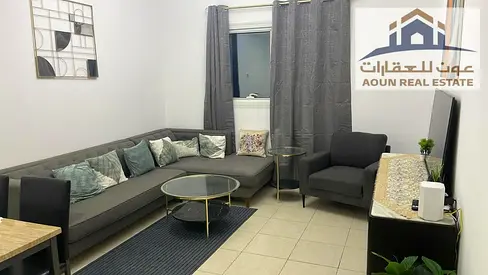 High-quality 1-bedroom apartment with living room (includes parking) – 4,200.