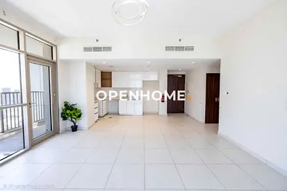 Waterfront Lifestyle I Ready to Move | Sea & Community View