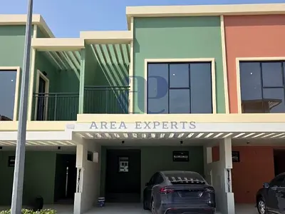 3 BR TOWNHOUSE | BACK-TO-BACK | READY TO MOVE