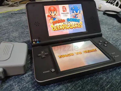 Nintendo DS Xl with 100 games