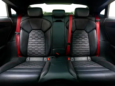 2022 AUDI E-TRON GT 照片 16