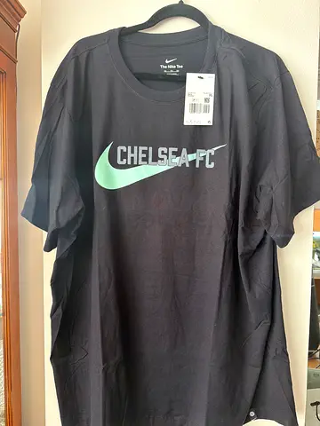 Nike Chelsea FC black T-shirt - size XXL (new with tags)