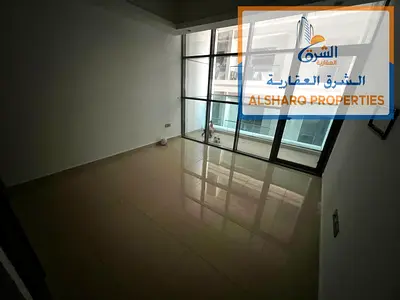 الراشديه1-جيم ومسبح وباركن مجاني-صالة بمساحة كبيرة جداً بلكونة كبيرة 2 حمام خزائن مدمجة بالحائط