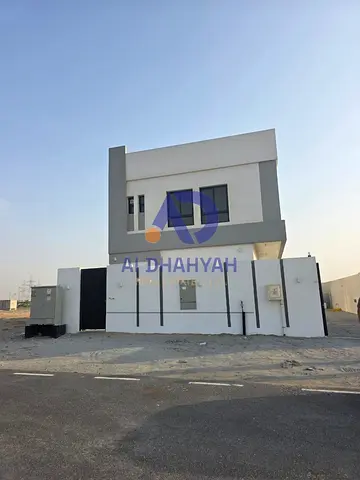 Villa for sale or rent - Muzayra'a area
