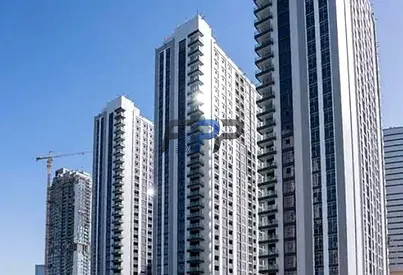 Contemporary Studio | Premium Amenities | Vacant