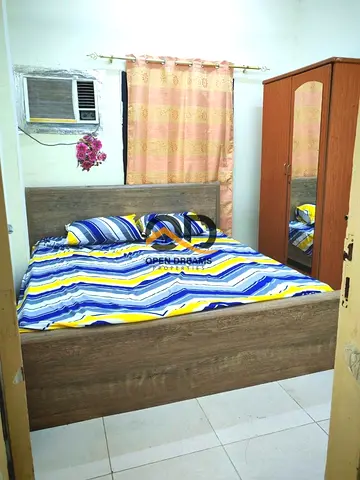 2bhk in yarmook (split ac)
