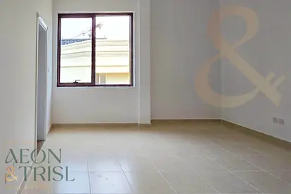Lowest Price | 4 BHK + Maids | Huge Layout