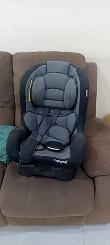 Babyhug Convertible Car Seat - Grey, used