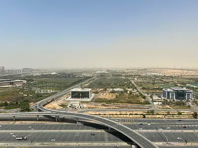 UNFURNISHED | BALCONY | COMMUNITY VIEW