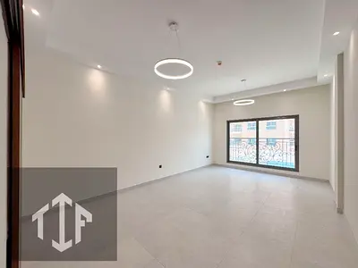SPACIOUS 2BR | STEPS TO METRO | POOL VIEW