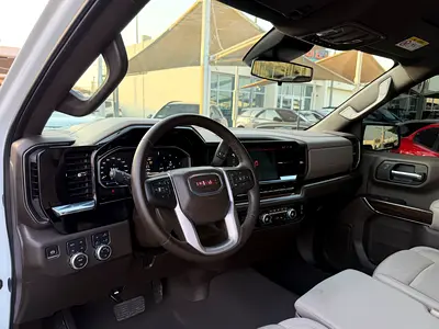 2025 GMC SIERRA — фото 12