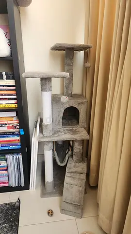 Cat tree